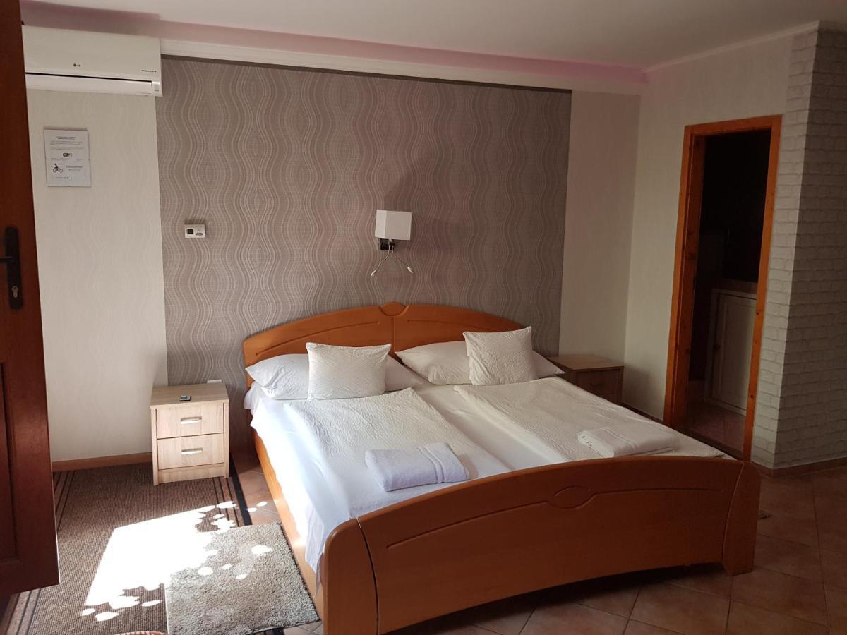 Ferienwohnung Boene Vendeghaz Es Borozo Tokaj Exterior foto