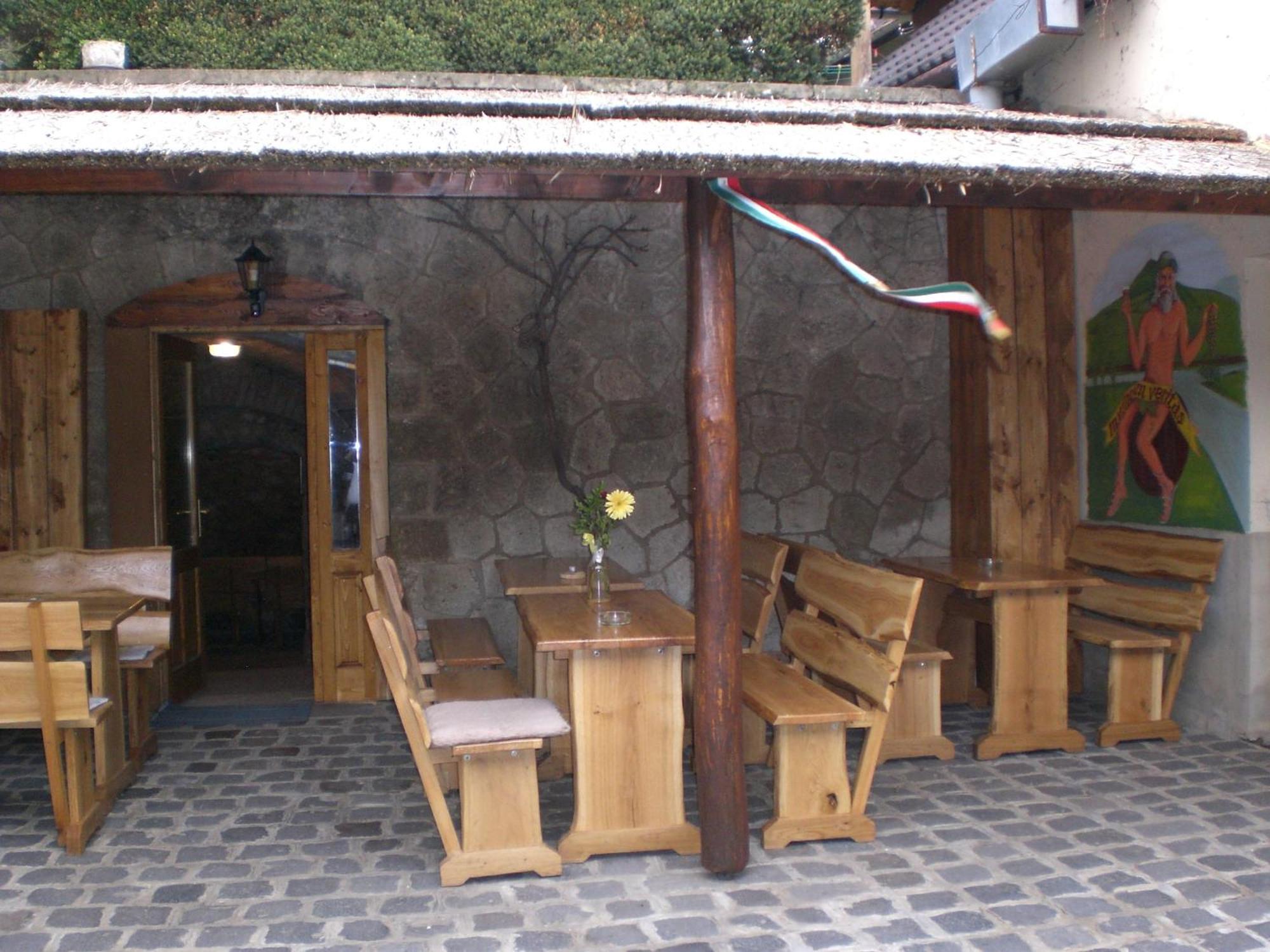 Ferienwohnung Boene Vendeghaz Es Borozo Tokaj Exterior foto